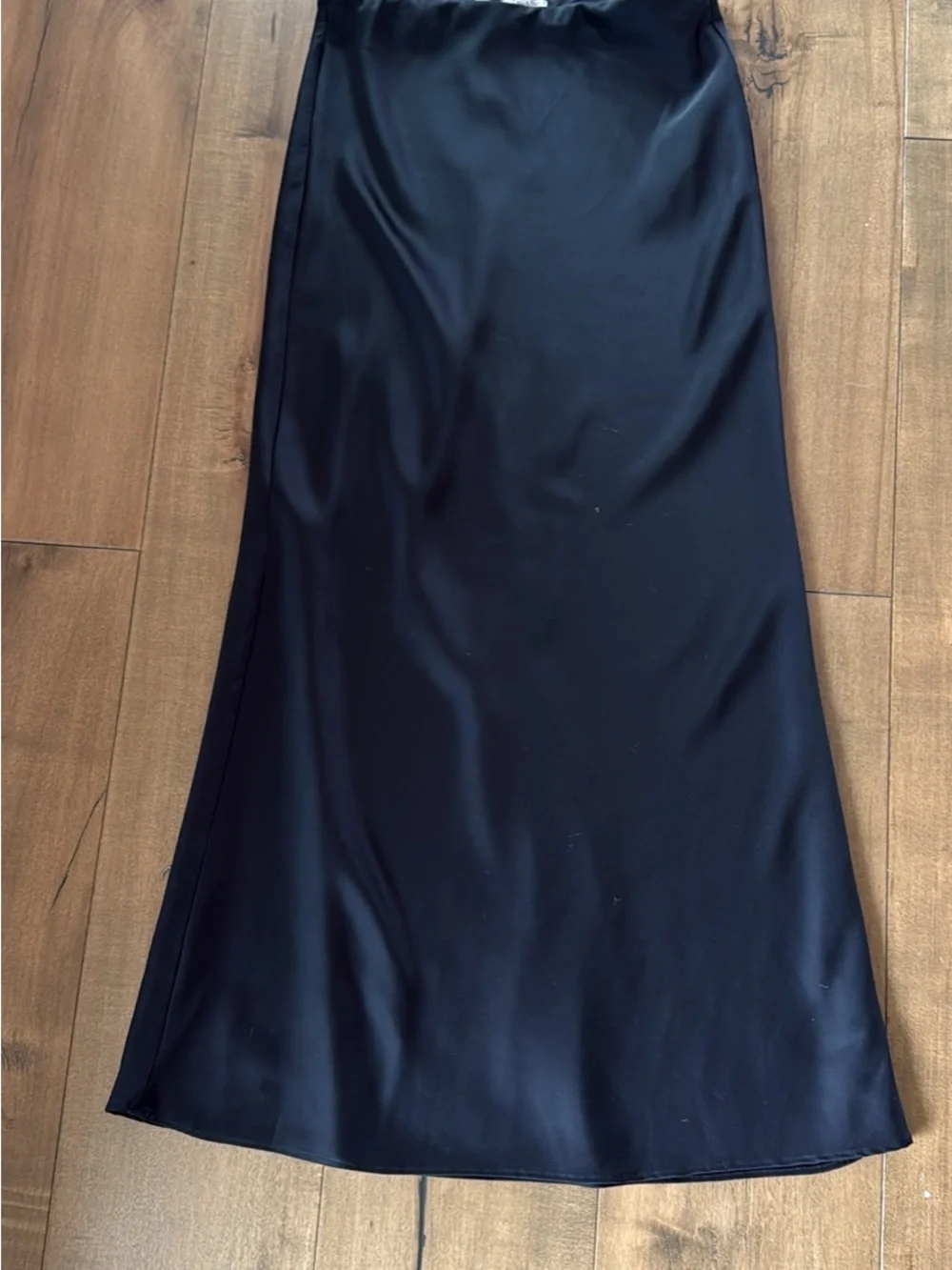 Abercrombie & Fitch Black Satin Midi Skirt - Picture 1 of 7